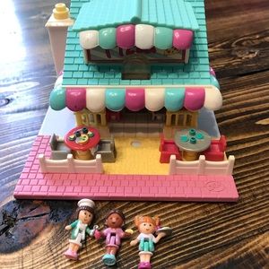 1993 Pizza shop Polly pocket